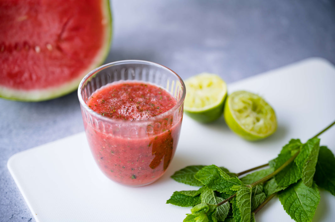 verfrissende watermeloen smoothie met limoen en verse munt
